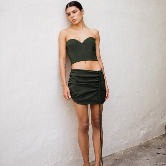 Zara Set - Stretch Linen Blend Crop Top & Skirt - Picture 13 of 17